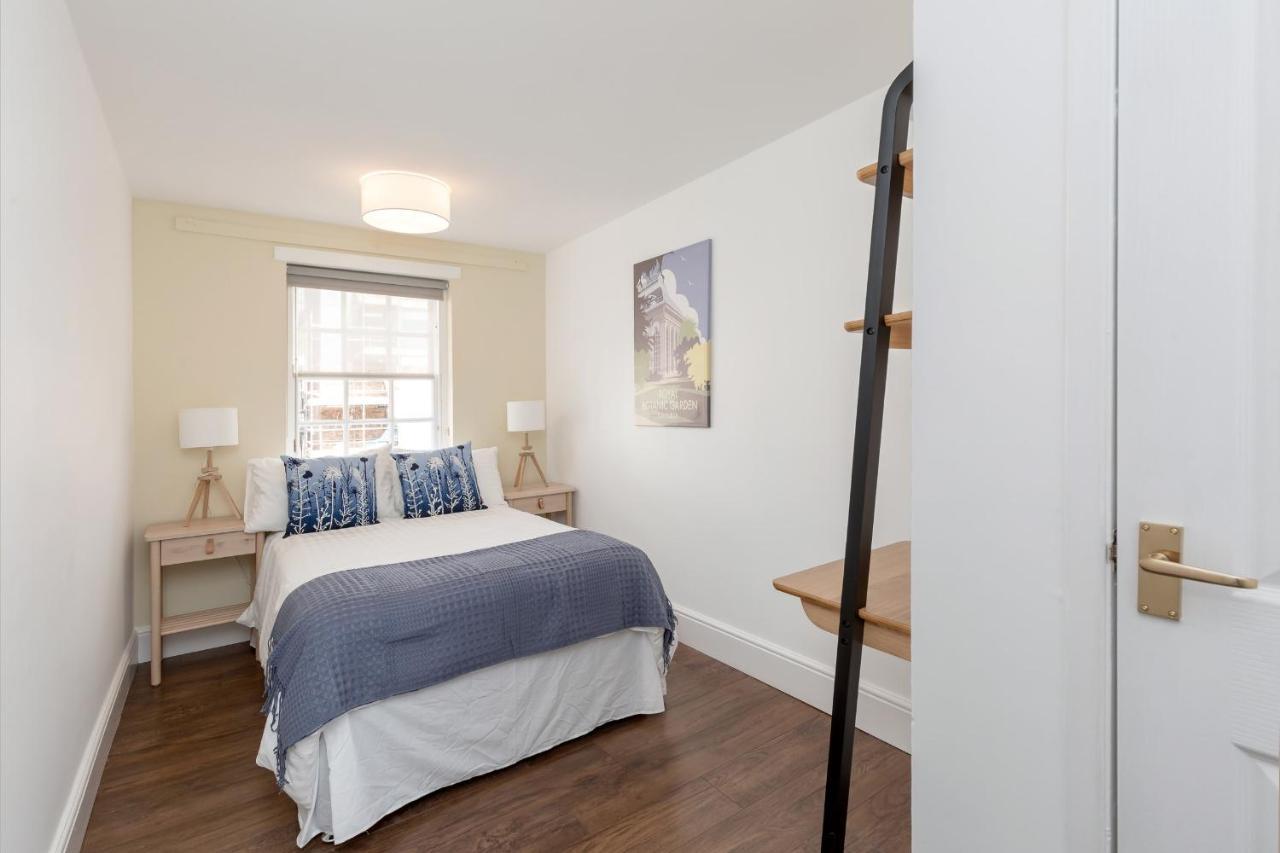 Ferienwohnung Guestready - Elegant 2Br Period Flat In Oldtown Edinburgh Exterior foto